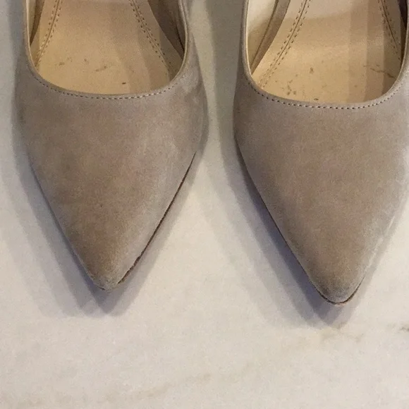 Marc Fisher tan suede, block 3” heels, pointed toe, Great Condition! - Picture 3 of 8